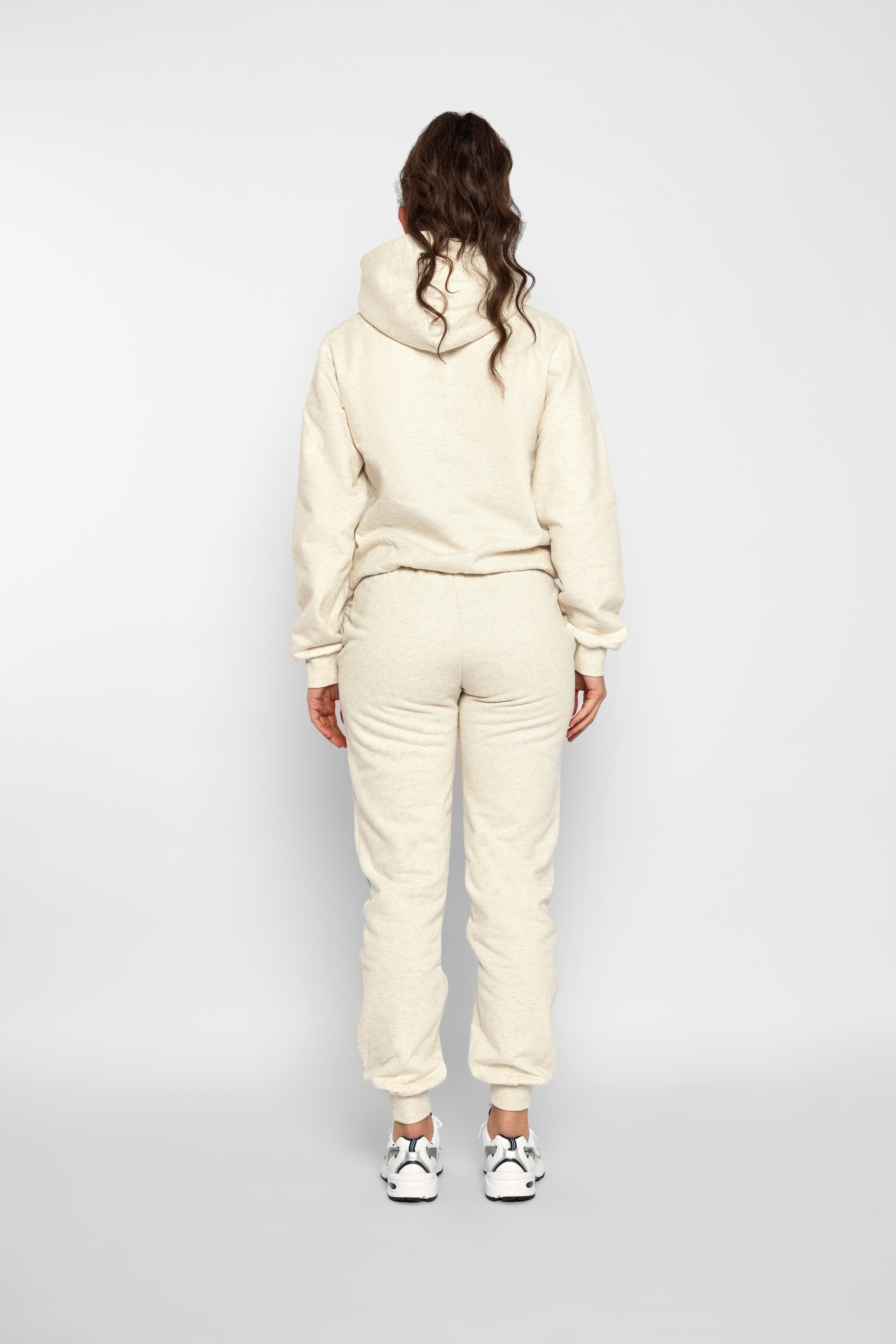 COZY CUFFED JOGGERS - LIGHT GREY